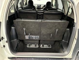 2013 Toyota VANGUARD - Thumbnail