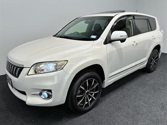 2013 Toyota VANGUARD - Thumbnail