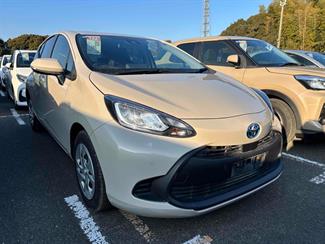 2022 Toyota AQUA - Thumbnail