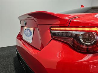 2017 Toyota 86 - Thumbnail