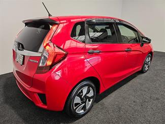 2013 Honda FIT - Thumbnail