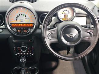2011 Mini Cooper - Thumbnail