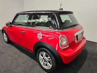 2011 Mini Cooper - Thumbnail