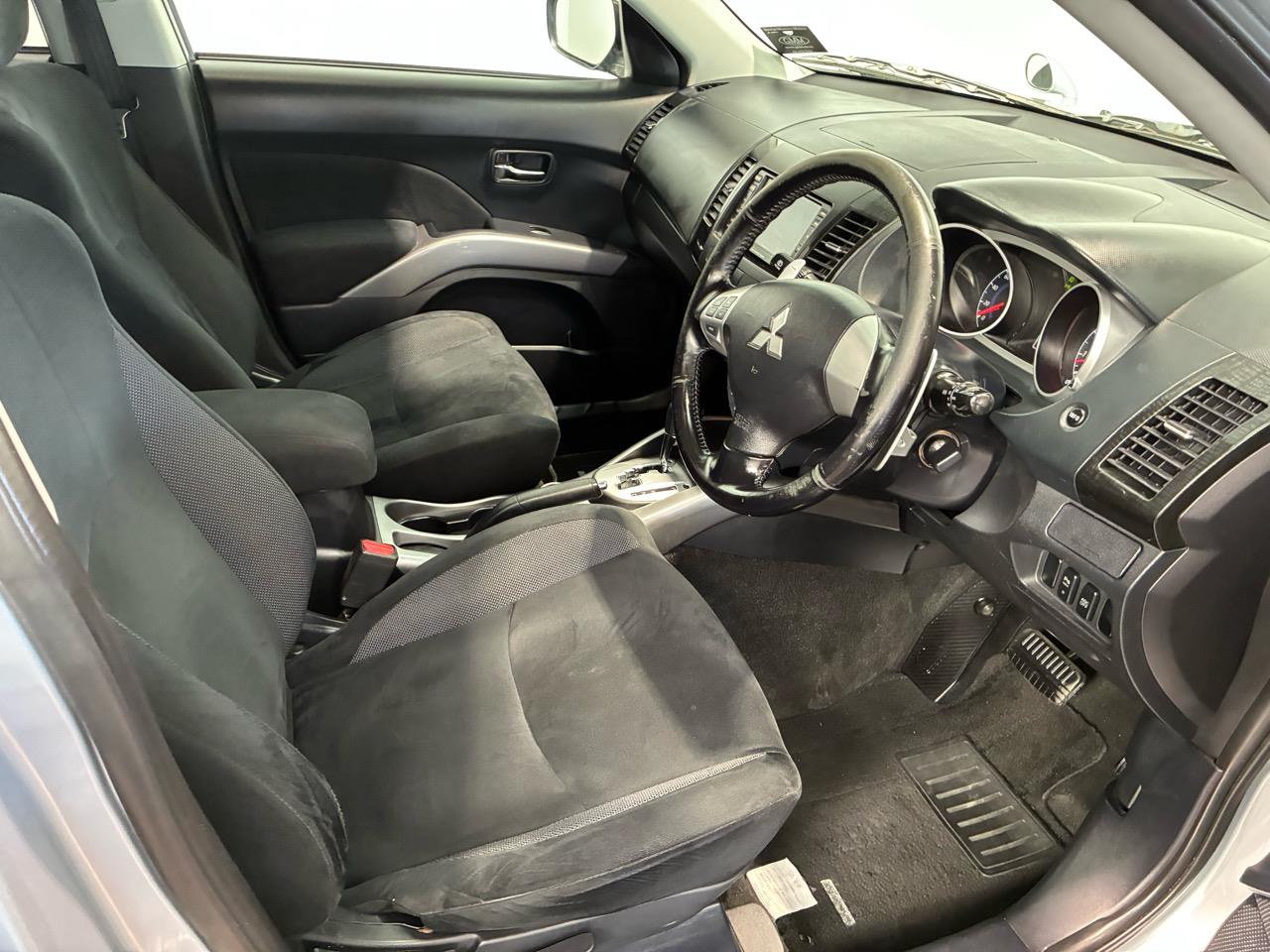 2009 Mitsubishi OUTLANDER