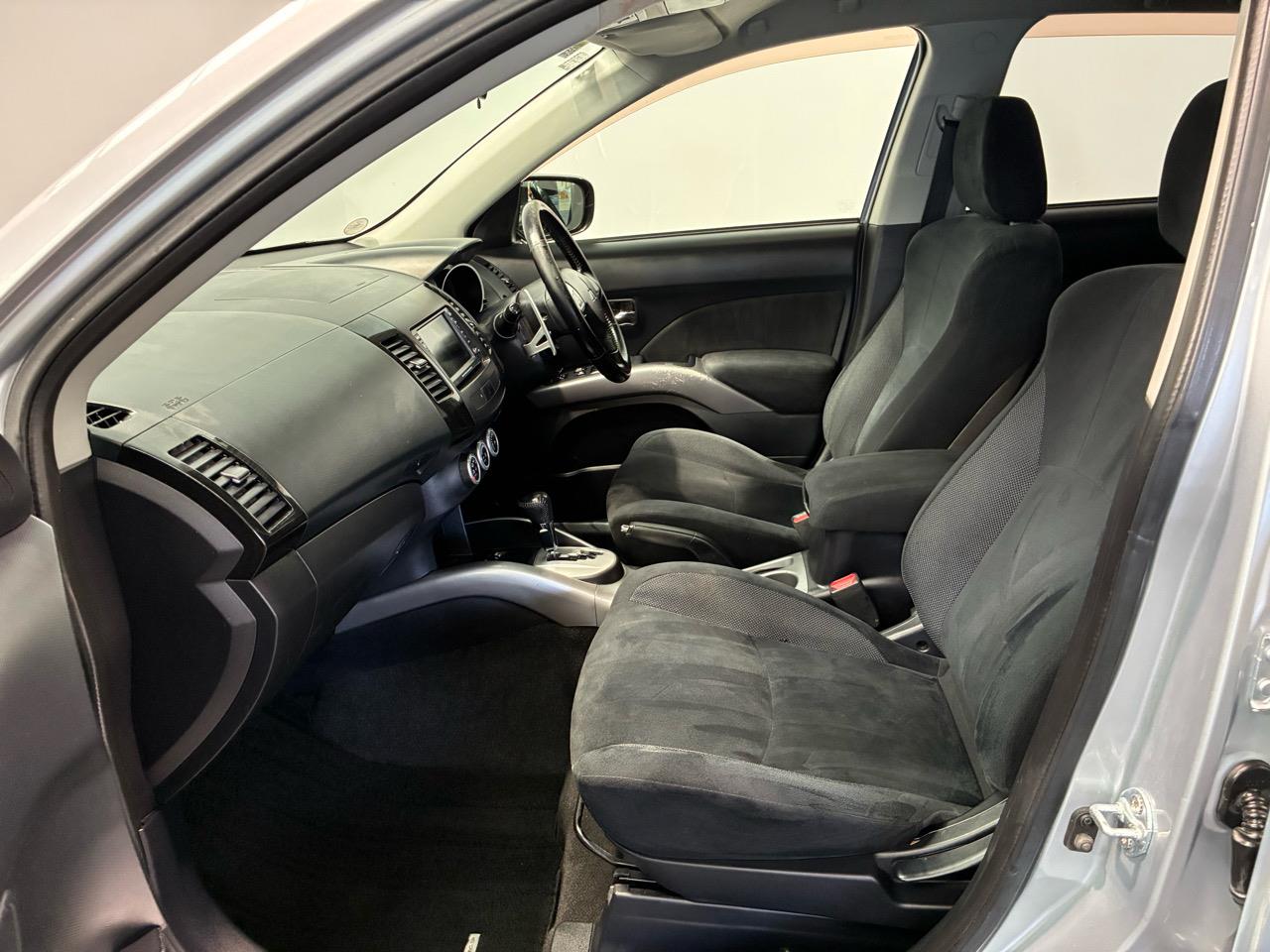 2009 Mitsubishi OUTLANDER