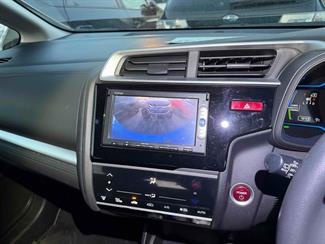 2014 Honda FIT - Thumbnail