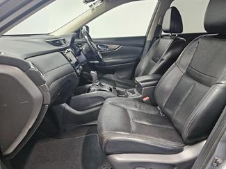 2020 Nissan X-TRAIL - Thumbnail