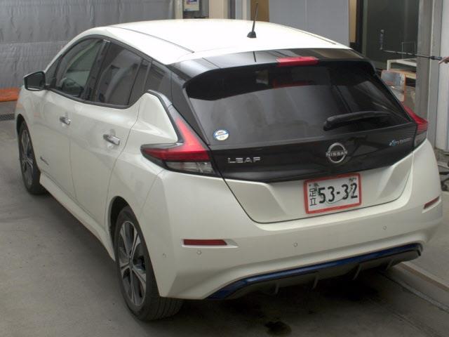 2022 Nissan LEAF