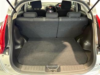 2011 Nissan Juke - Thumbnail