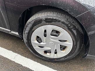 2022 Toyota AQUA - Thumbnail