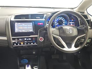 2014 Honda FIT - Thumbnail