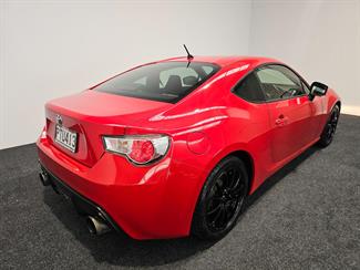 2012 Toyota 86 - Thumbnail