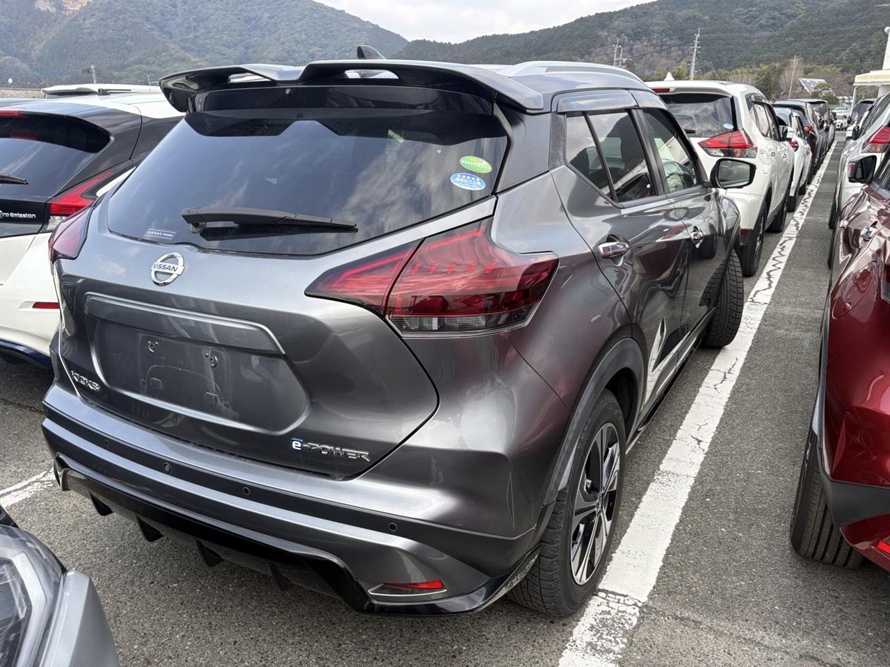 2021 Nissan KICKS
