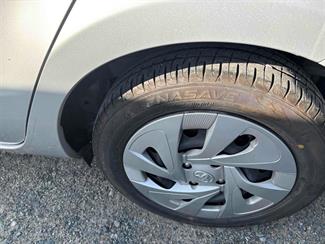 2020 Toyota AQUA - Thumbnail