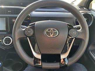 2020 Toyota AQUA - Thumbnail