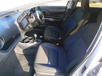 2020 Toyota AQUA - Thumbnail