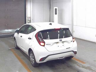 2021 Toyota AQUA - Thumbnail