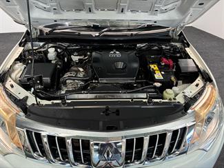 2016 Mitsubishi Triton - Thumbnail