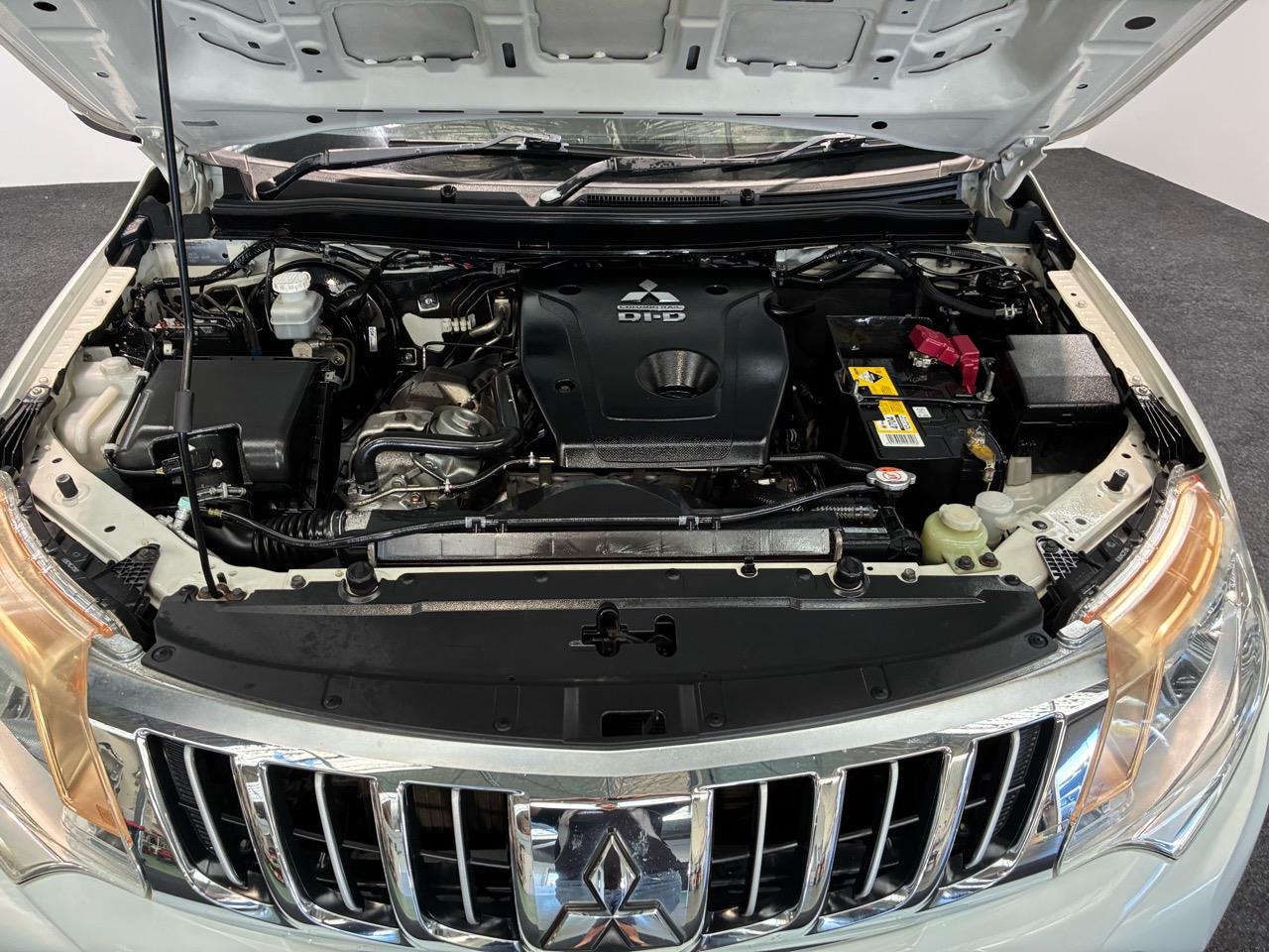 2016 Mitsubishi Triton