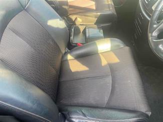 2015 Nissan Elgrand - Thumbnail