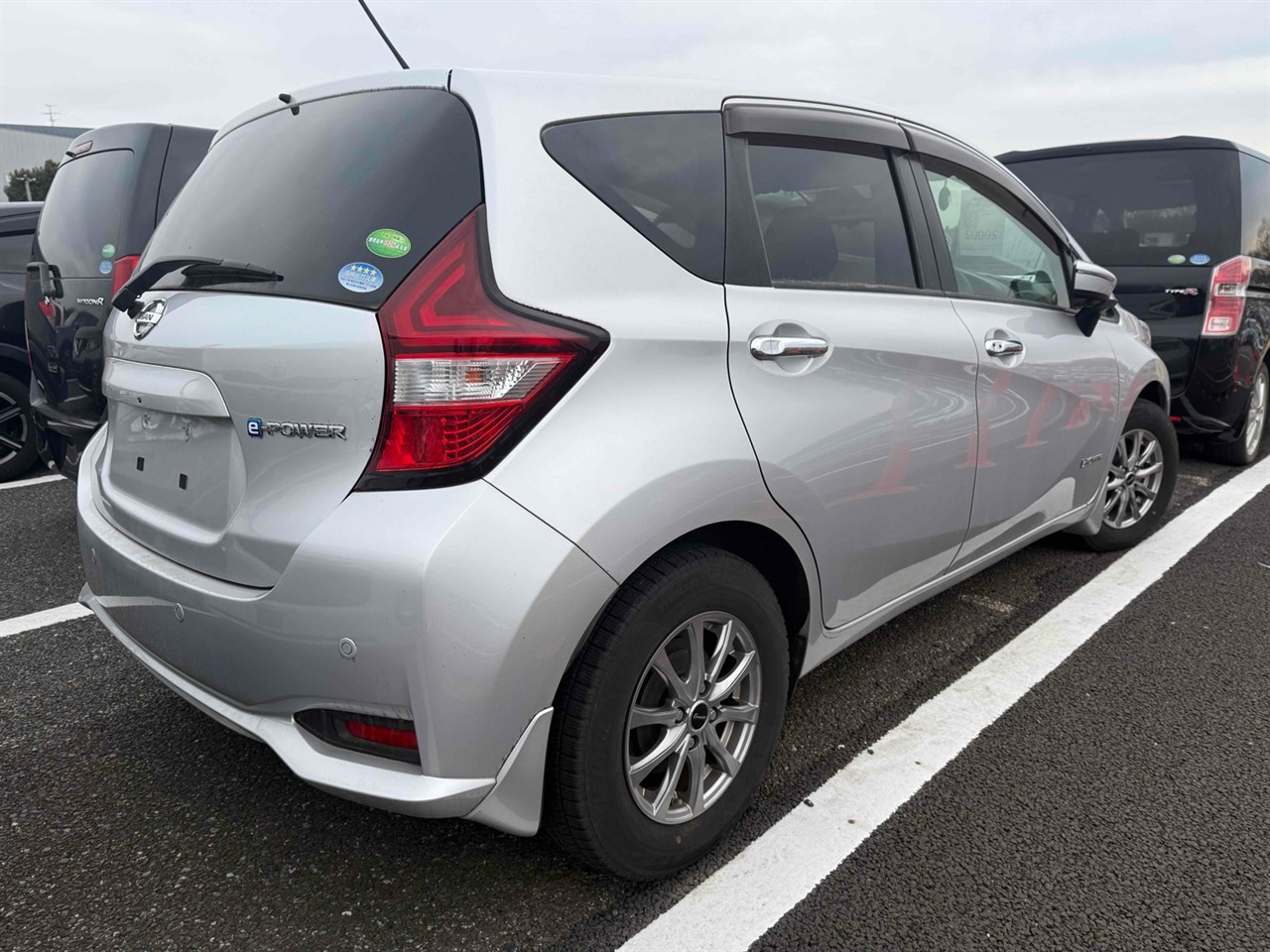 2017 Nissan NOTE