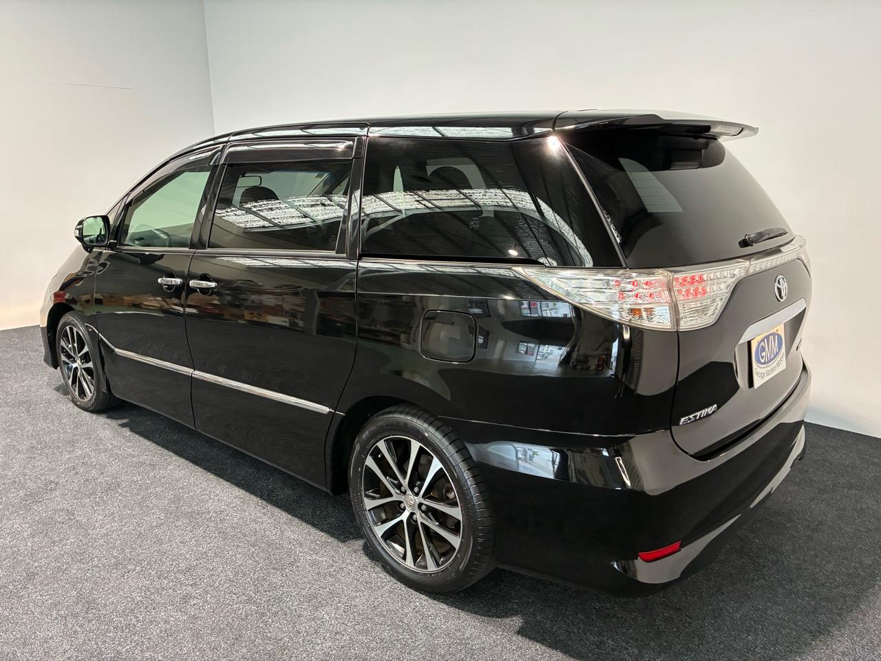 2015 Toyota ESTIMA