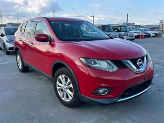 2015 Nissan X-TRAIL - Thumbnail