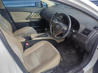 2015 Toyota Avensis - Thumbnail