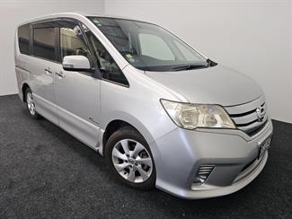 2012 Nissan SERENA - Thumbnail