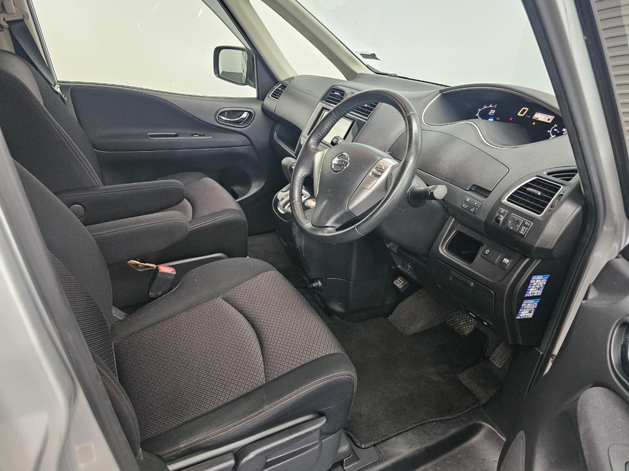 2012 Nissan SERENA