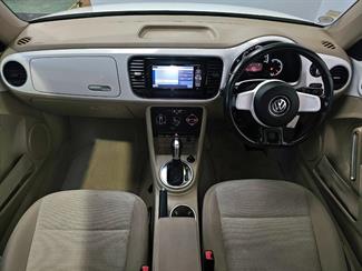 2013 Volkswagen Beetle - Thumbnail