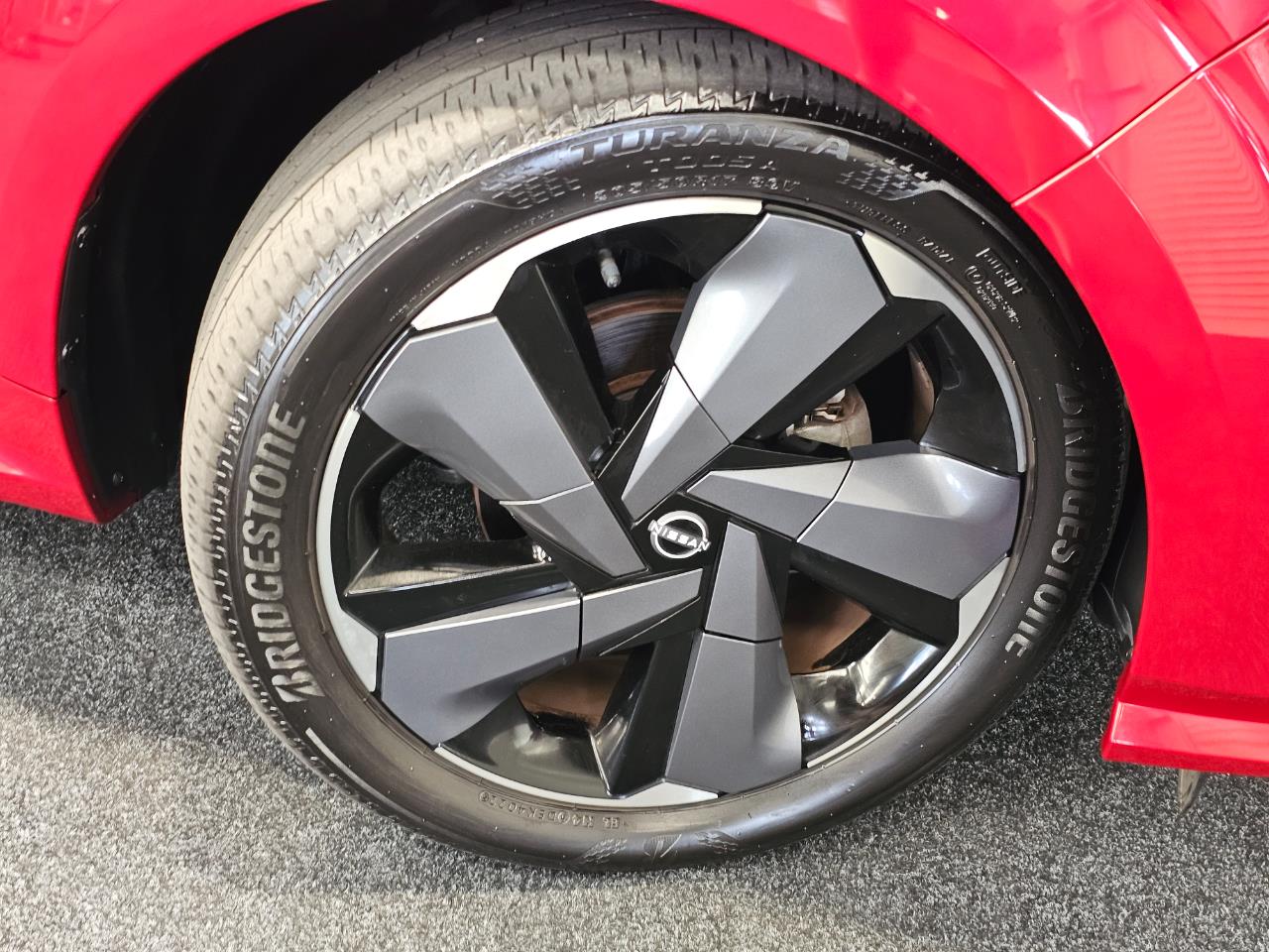 2023 Nissan AURA