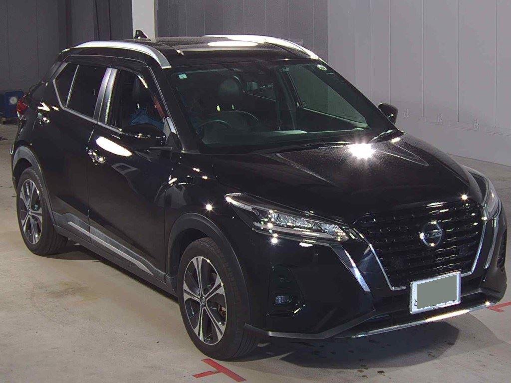 2021 Nissan KICKS