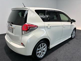 2014 Toyota Ractis - Thumbnail