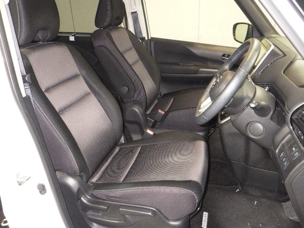 2017 Nissan SERENA