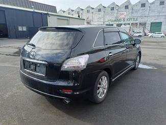 2010 Toyota Mark-X - Thumbnail