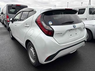 2022 Toyota AQUA - Thumbnail