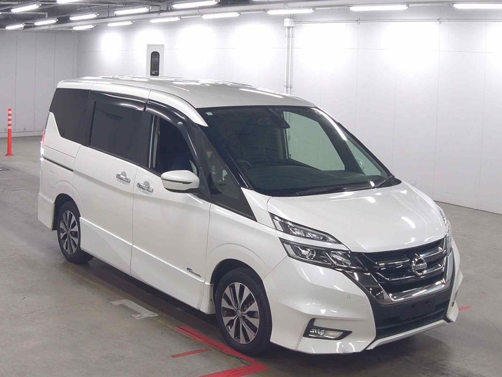2017 Nissan SERENA
