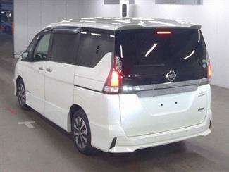 2017 Nissan SERENA - Thumbnail