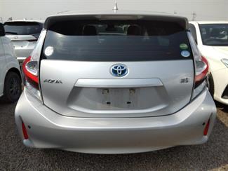 2020 Toyota AQUA - Thumbnail