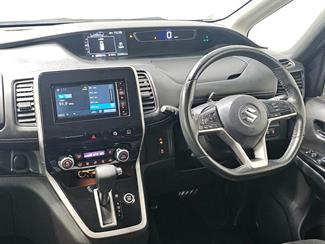 2017 Suzuki Landy - Thumbnail