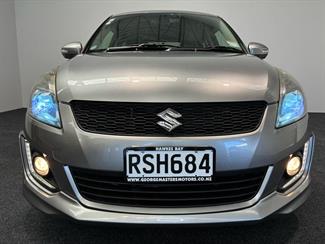 2016 Suzuki Swift - Thumbnail