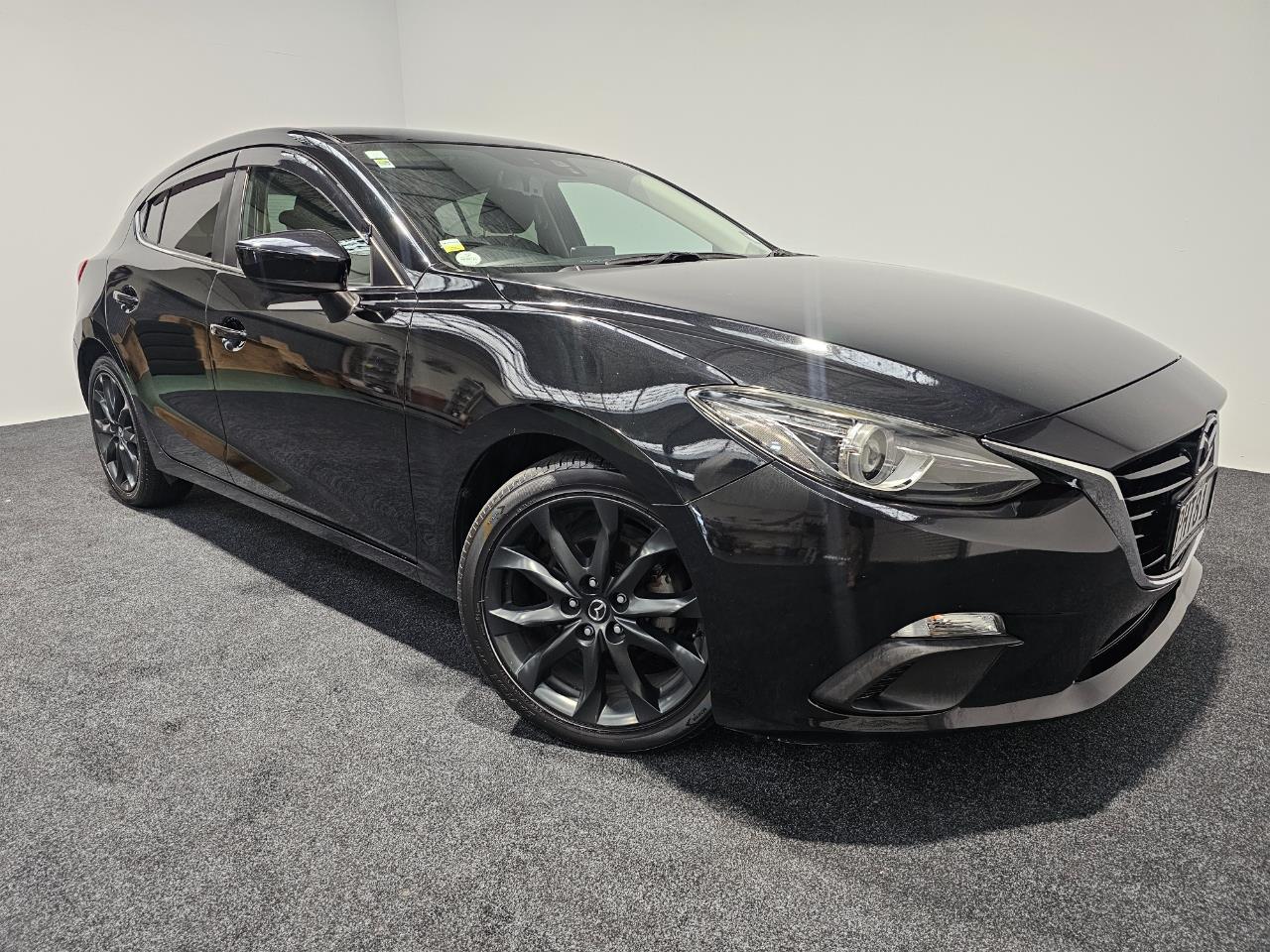 2015 Mazda AXELA