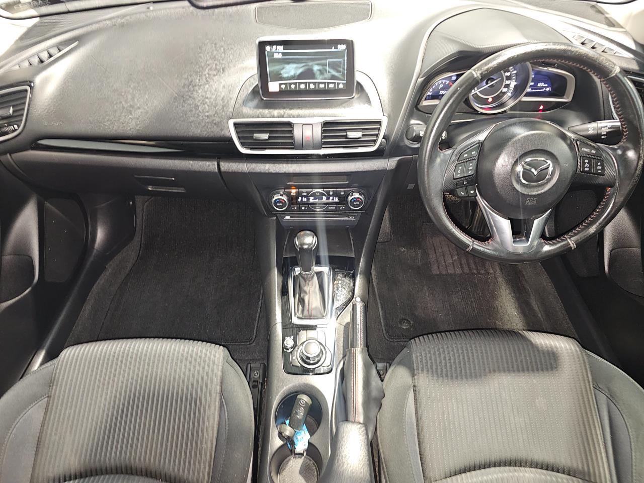 2015 Mazda AXELA