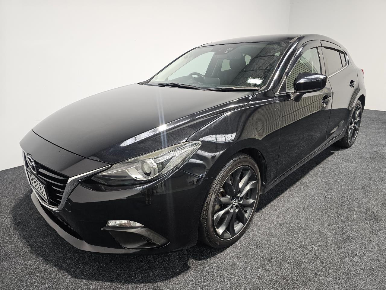 2015 Mazda AXELA