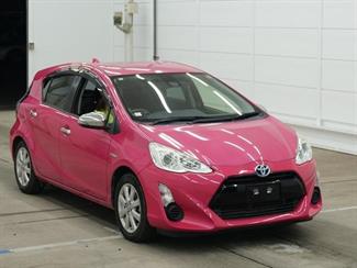 2017 Toyota AQUA - Thumbnail