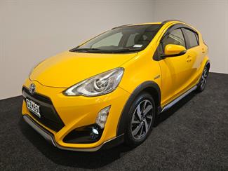 2015 Toyota AQUA - Thumbnail