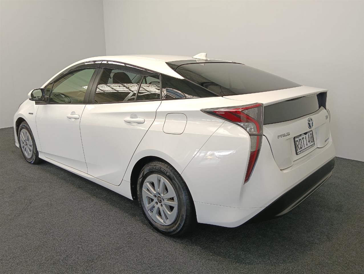 2017 Toyota Prius